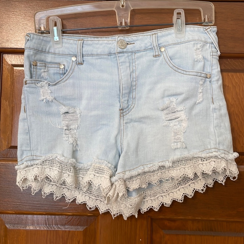 Celebrity Pink Jeans shorts